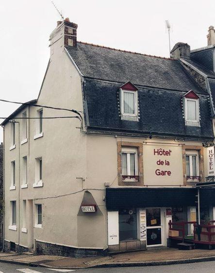 Hotel De La Gare Morlaix Exterior photo